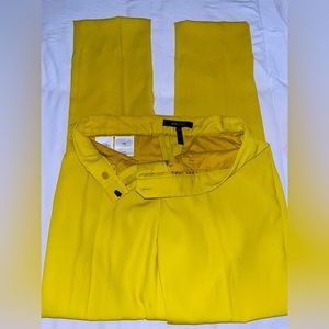 BCBG pants. chartreuse SZ 2. W/ Extra length available in hem. Like new